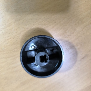 MANDO COCINA TROIA, EJE CUADRADO 6MM, DIAMETRO 45MM, COLOR NEGRO, 911029 - Imagen 1