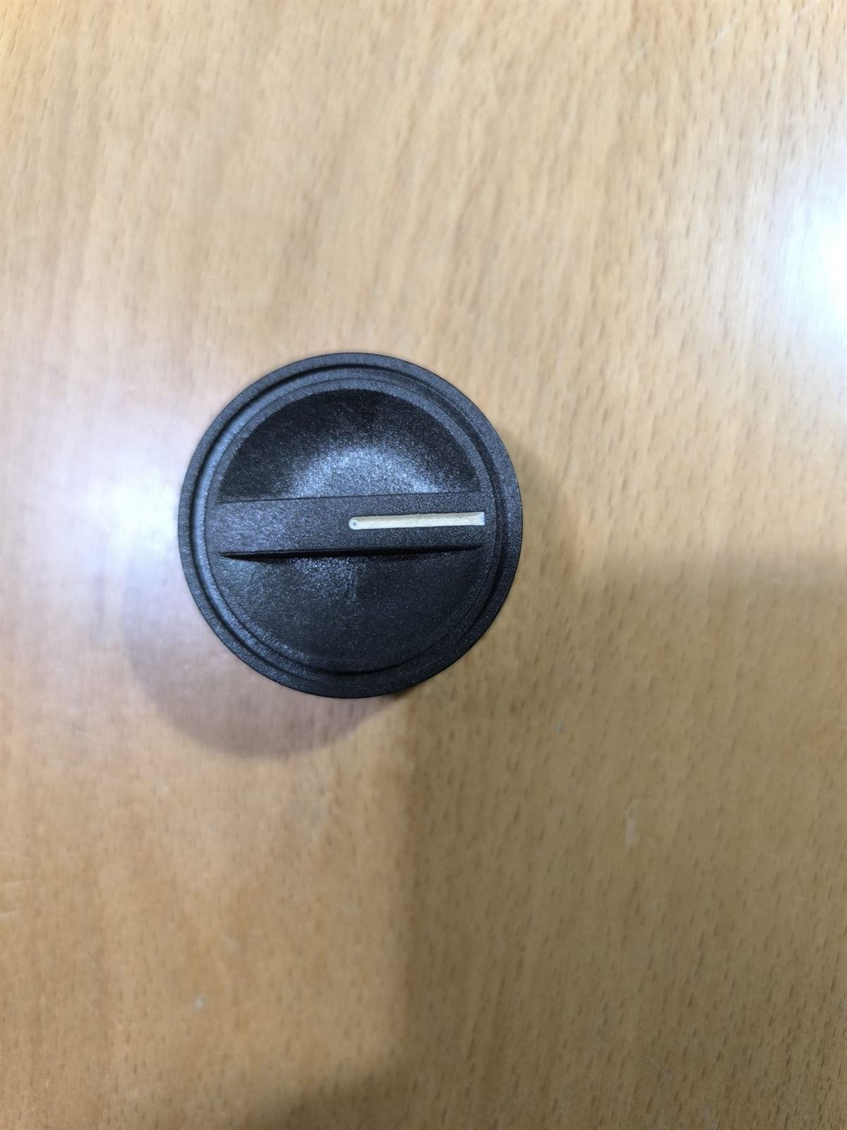 MANDO COCINA TROIA, EJE SEMICIRCULAR 6MM, DIAMETRO 42MM, COLOR MARRON, 911030 - Imagen 1