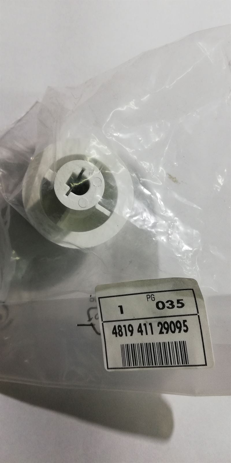 MANDO TERMOSTATO HORNO WHIRLPOOL, DIAMETRO 40/16 MM, LARGO TOTAL 40MM, LARGO QUE SOBRESALE 17MM, DIAMETRO AGUJERO 6MM,  481941129095 - Imagen 2