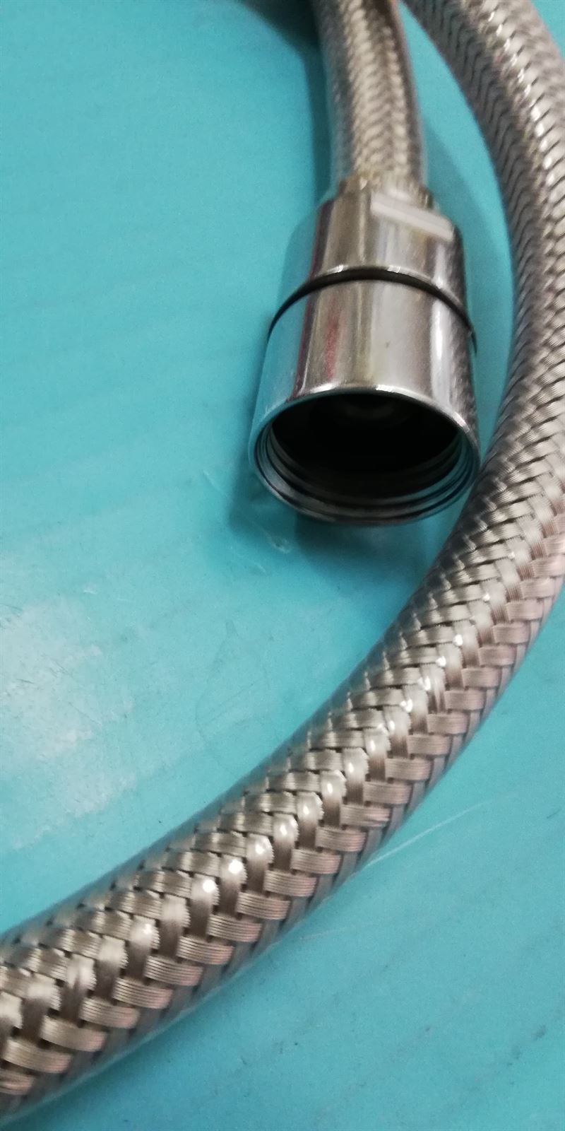 MANGUERA FLEXIBLE INOX PARA GRIFO FREGADERO, TUBO FLEXIBLE GRIFO FREGADERO, LARGO 1 METRO, TERMINALES HEMBRA 1/2 PULGADA, EXTERIOR DEL TUBO PLASTIFICADO,013868 - Imagen 1