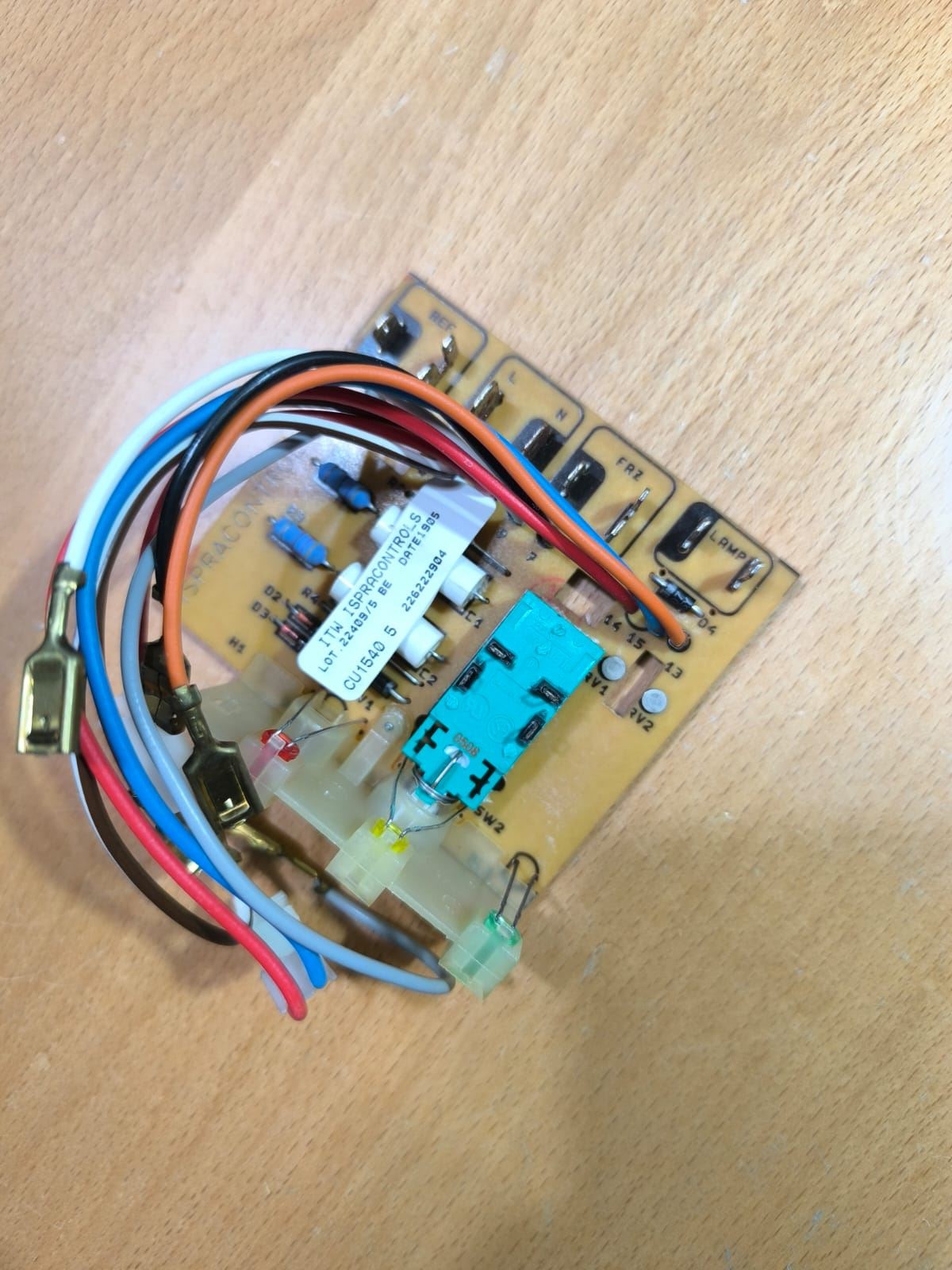 MODULO CONTROL FRIGORIFICO AEG, ZANUSSI, CORBERO, ELECTROLUX, 2262229038 - Imagen 1