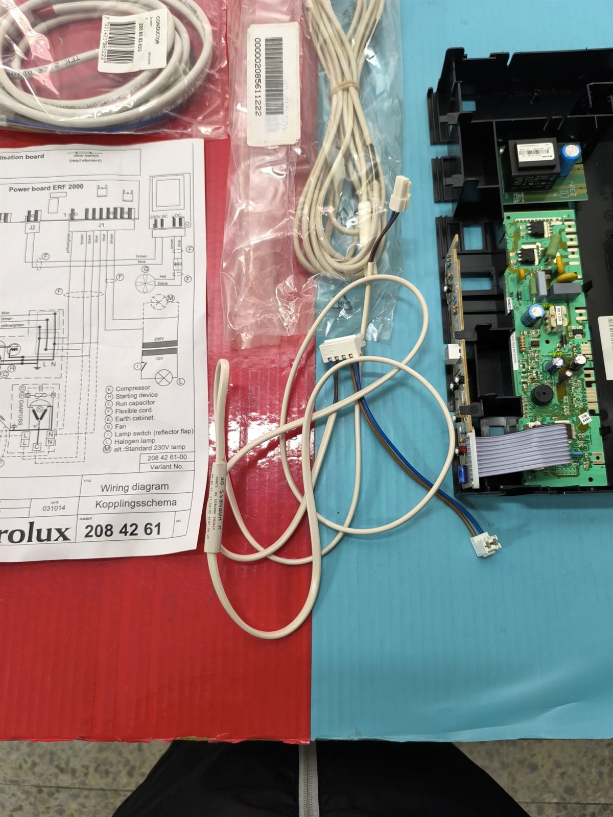 MODULO ELECTRONICO FRIGORIFICO AEG, 927717421, CON CABLES, 960016590 - Imagen 3