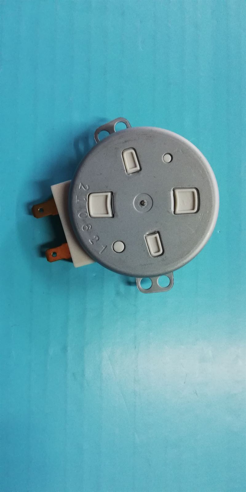 MOTOR GIRAPLATO MICROONDAS BALAY, 220 V, 4 RPM, DIAMETRO EJE 7 MM, LARGO 11 MM, RECAMBIO ORIGINAL,  00606318 - Imagen 1