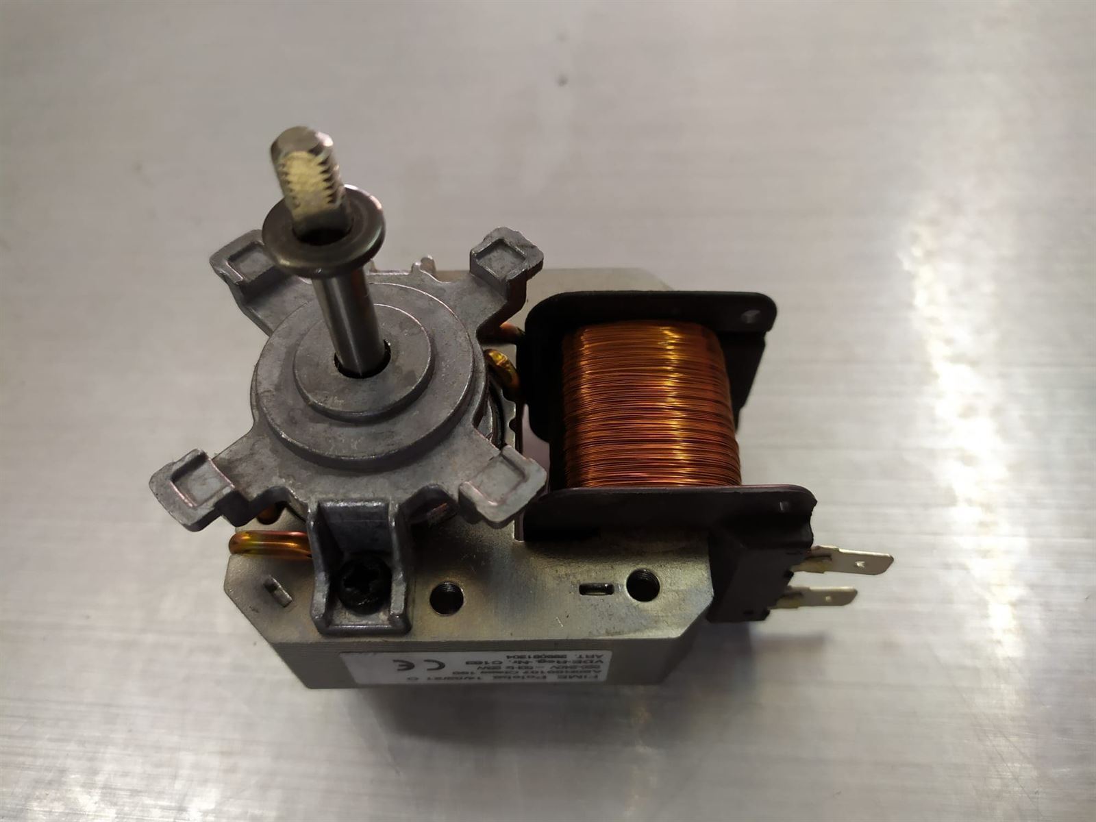 MOTOR VENTILADOR HORNO ZANUSSI, RECAMBIO ORIGINAL, AEG, ELECTROLUX, 8996619265052 - Imagen 1