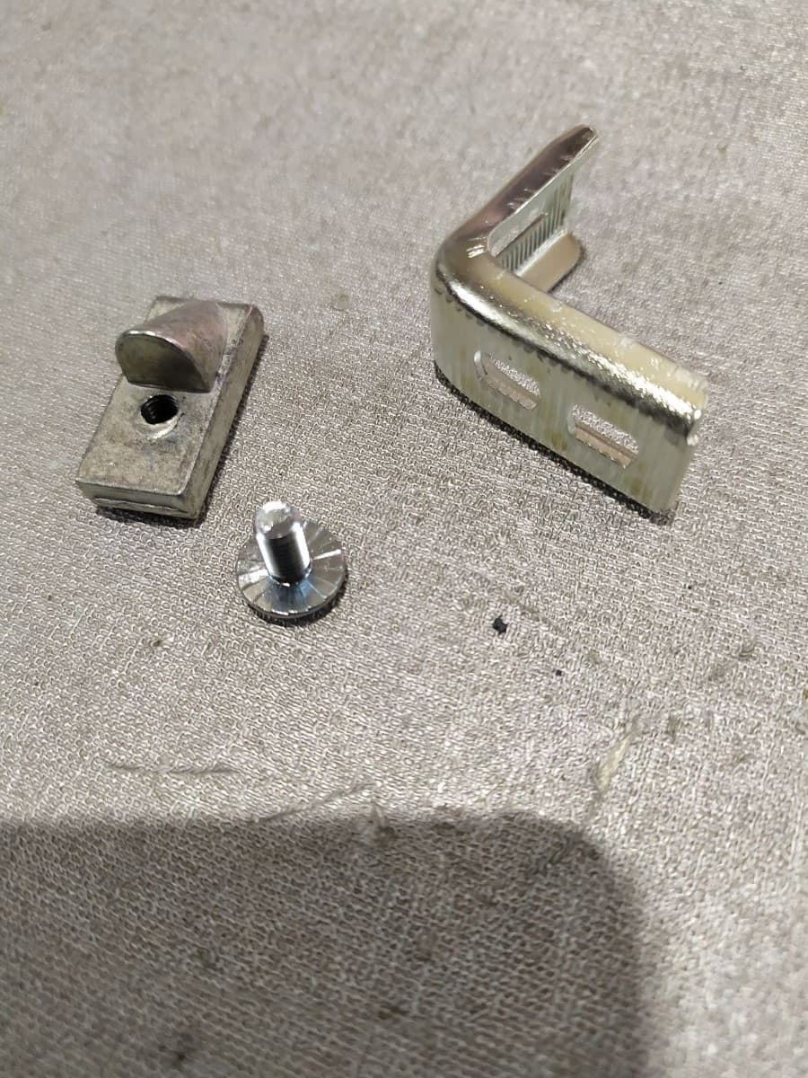 NARIZ CIERRE PUERTA, ESCUADRA ACERO ZINCADO, CAMARA FRIGORIFICA,  A.VF5 - Imagen 1