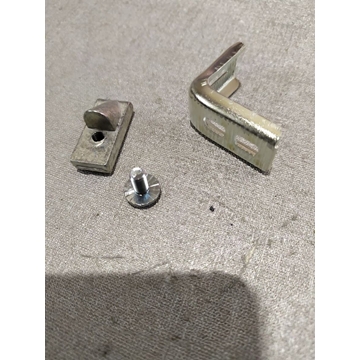 NARIZ CIERRE PUERTA, ESCUADRA ACERO ZINCADO, CAMARA FRIGORIFICA,  A.VF5 - Imagen 1