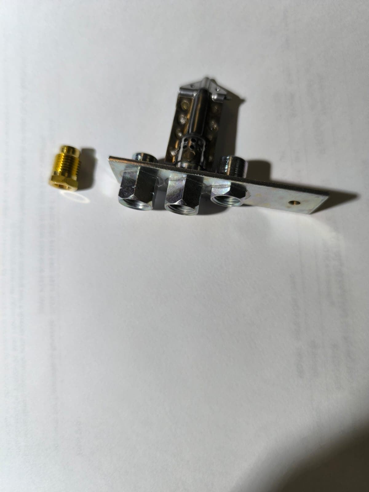 PILOTO 3 LLAMAS, SUJECCION HORIZONTAL, CON TUERCA, SIN INYECTOR, 18575 - Imagen 2