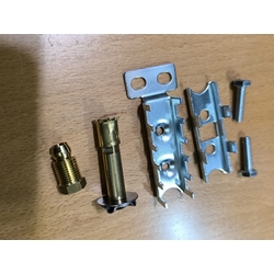 PILOTO COCINA INDUSTRIAL 2 LLAMAS, GAS LICUADO/GAS NATURAL, PARTE SUPERIOR PILOTO 2 LLAMAS+TORNILLOS+SOPORTE+TUERCA CON OVALILLO, 100045A - Imagen 1