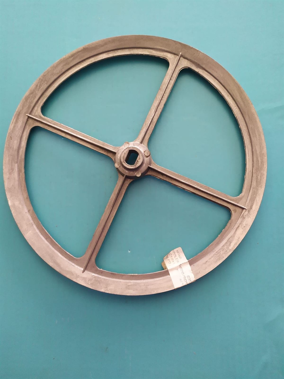 POLEA LAVADORA ARDO NEWPOL, CORREA TRAPEZOIDAL 3L, DIAMETRO 290 MM, EJE 16X11 MM,  A202083 - Imagen 1