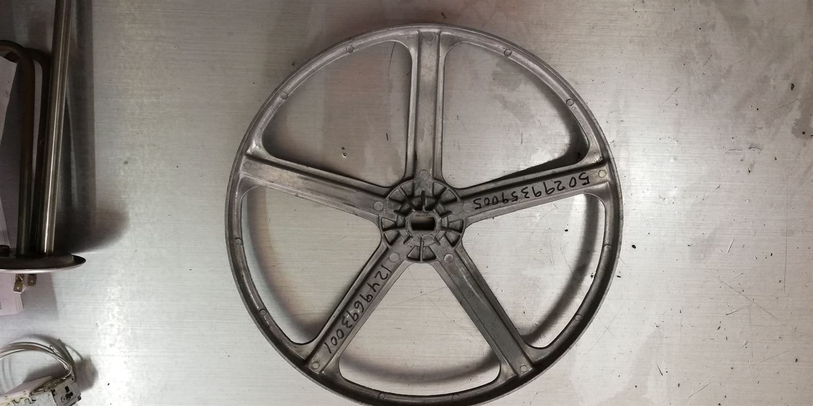 POLEA LAVADORA ZANUSSI, ELECTROLUX, AEG, RECAMBIO ORIGINAL, PLANA, CORREA ESTRIADA, DIAMETRO 312MM, EJE 19,7X10,7 MM, 50299359005,   1249693001 - Imagen 4