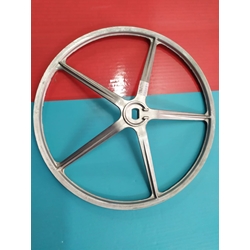 POLEA LAVADORA ZANUSSI, PARA CORREA TRAPEZOIDAL 3L, DIAMETRO 317 MM, EJE 17X11 MM, 1462601004,4055367843 - Imagen 2