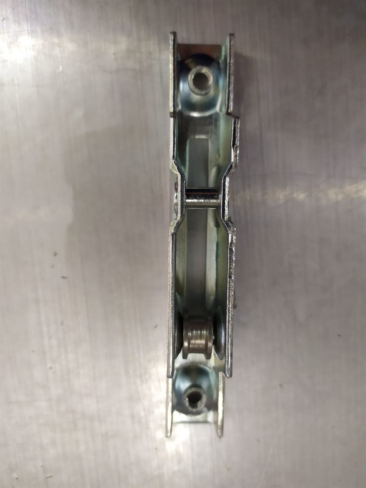 PORTARODILLO PUERTA HORNO ZANUSSI, ANGELO PO, 118/23/17 MM, ROSCA M6,       317900500 - Imagen 1