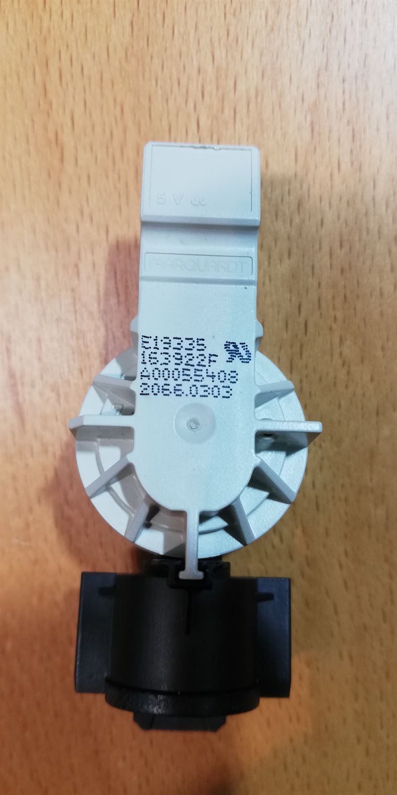 PRESOSTATO LAVAVAJILLAS AEG, ELECTROLUX,  140000554083 - Imagen 1
