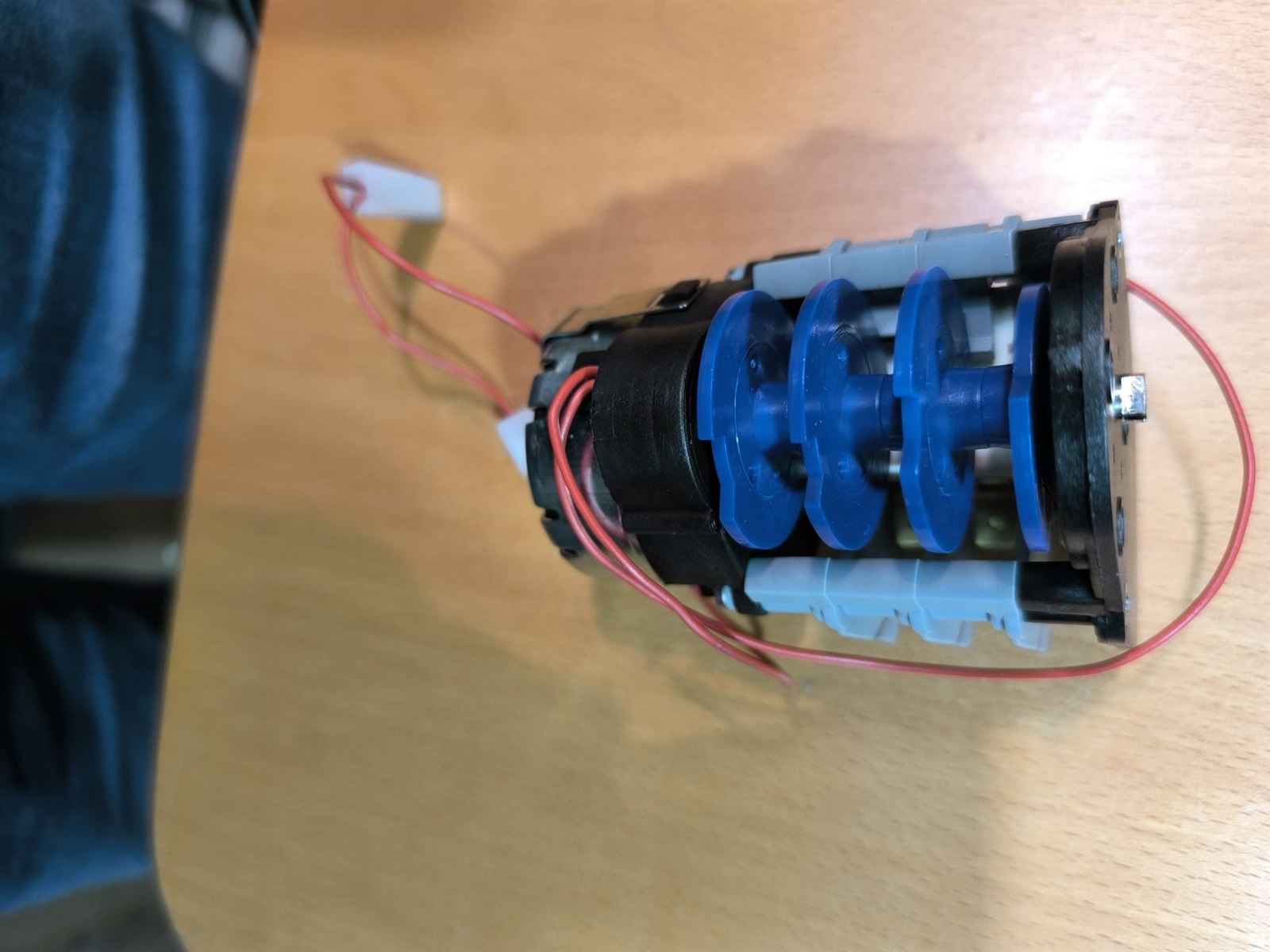 PROGRAMADOR 4 MICROS FABRICADOR CUBITOS, FABRICADOR HIELO, 30 MINUTOS, 220V, 655021 - Imagen 3