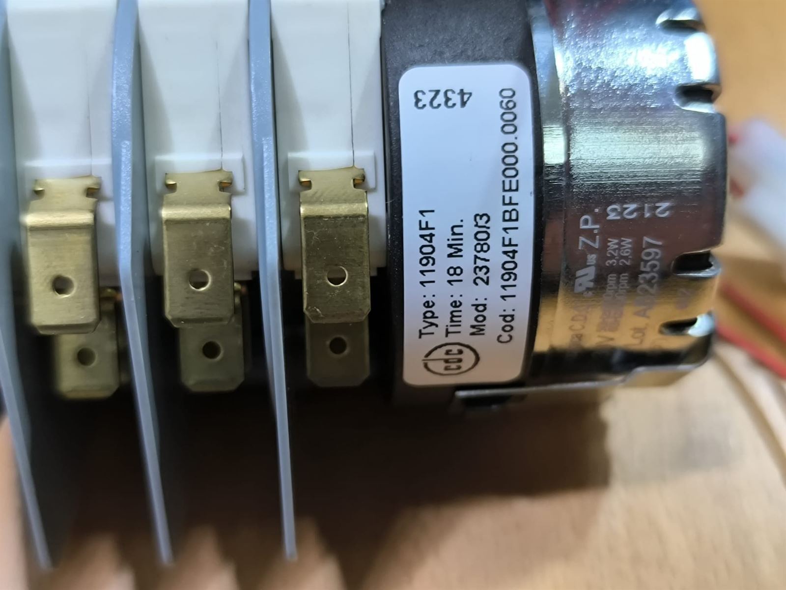 PROGRAMADOR FABRICADOR CUBITOS, BREMA, 18 MINUTOS, 4 CAMARAS, 220V, A360565 - Imagen 2