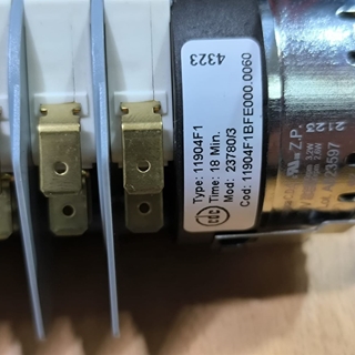 PROGRAMADOR FABRICADOR CUBITOS, BREMA, 18 MINUTOS, 4 CAMARAS, 220V, A360565 - Imagen 2