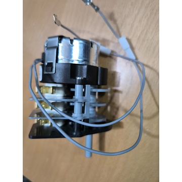 PROGRAMADOR LAVAVAJILLAS 3 CAMARAS, 120 SEGUNDOS, 220V, CON EJE,  227900508 - Imagen 2