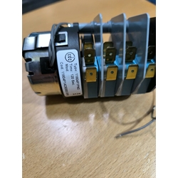 PROGRAMADOR LAVAVAJILLAS SAMMIC, 4 MICROS, 4 CAMARAS, TIEMPO LAVADO 120 SEGUNDOS, CON EJE INICIO CICLO, 230V, 360412 - Imagen 2