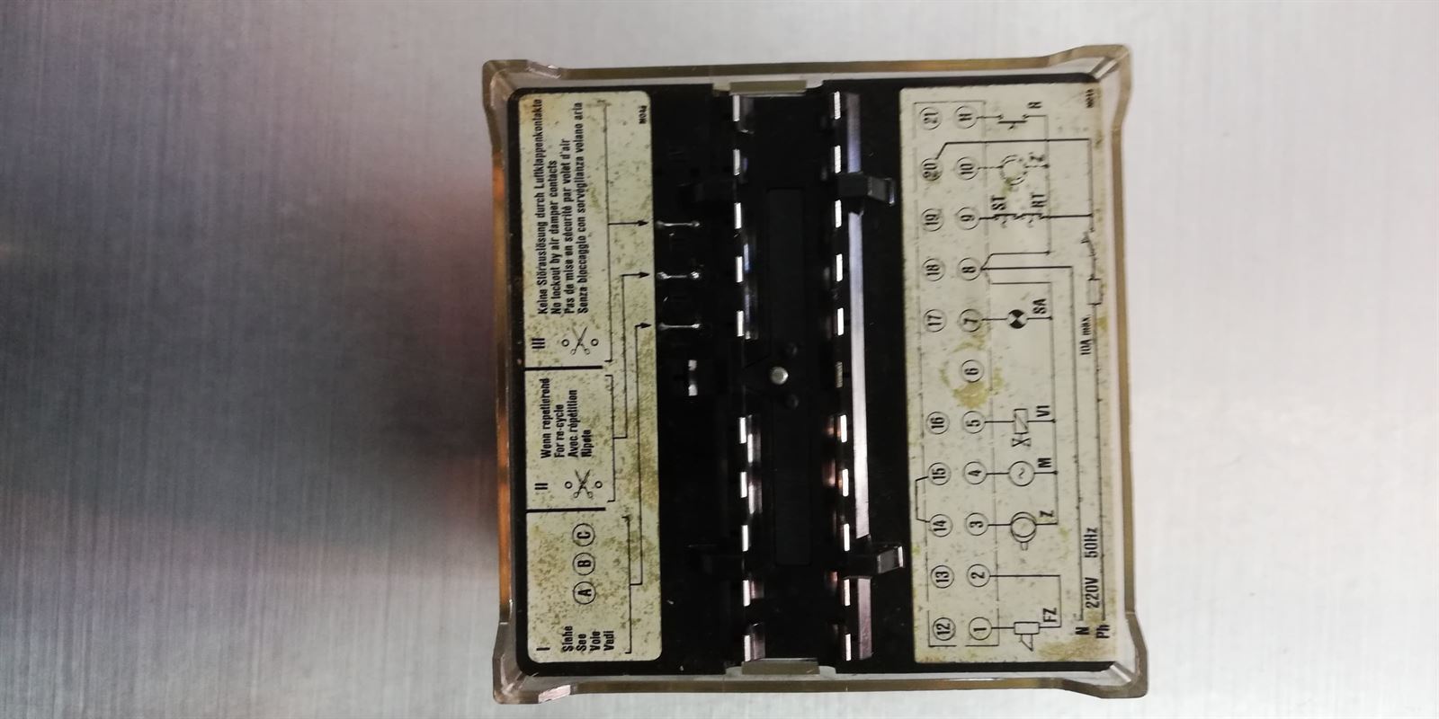 PROGRAMADOR QUEMADOR GASOLEO, KLOCKNER, MODELO 35, 220/240 V,   TMO720-4 - Imagen 3