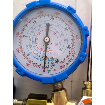 PUENTE MANOMETROS FRIO, R134A,R404A,R22,R410, ANALIZADOR, CON MIRILLA, MANOMETROS 65MM, 50501013 - Imagen 2