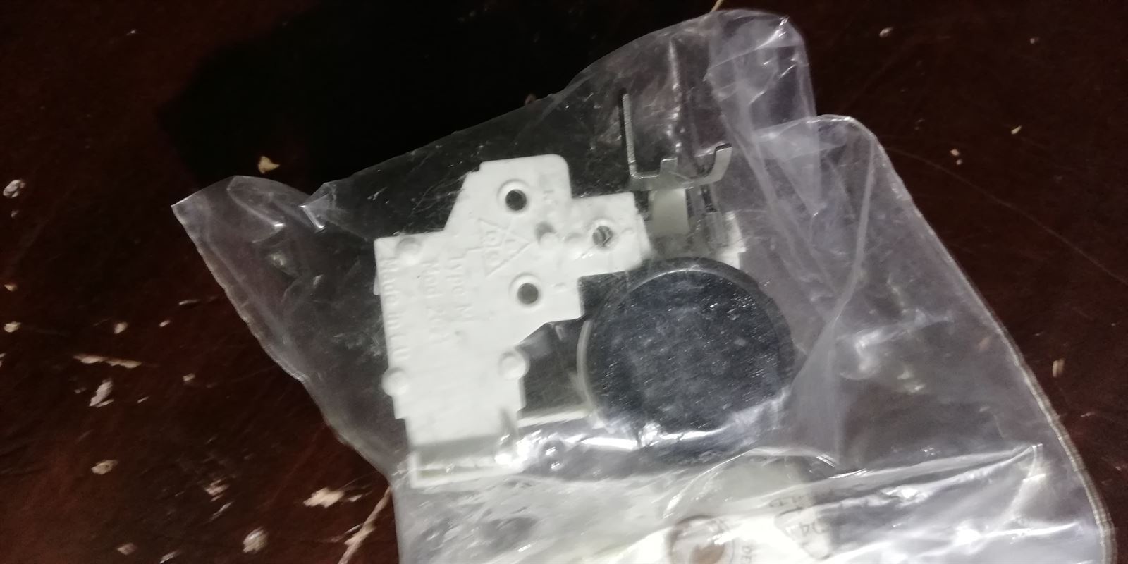 RELE ARRANQUE COMPRESOR FRIGORIFICO, RELE+GUARDAMOTOR, 1/6 CV, 220V, 208 07TX1C4,  A 402526 - Imagen 2