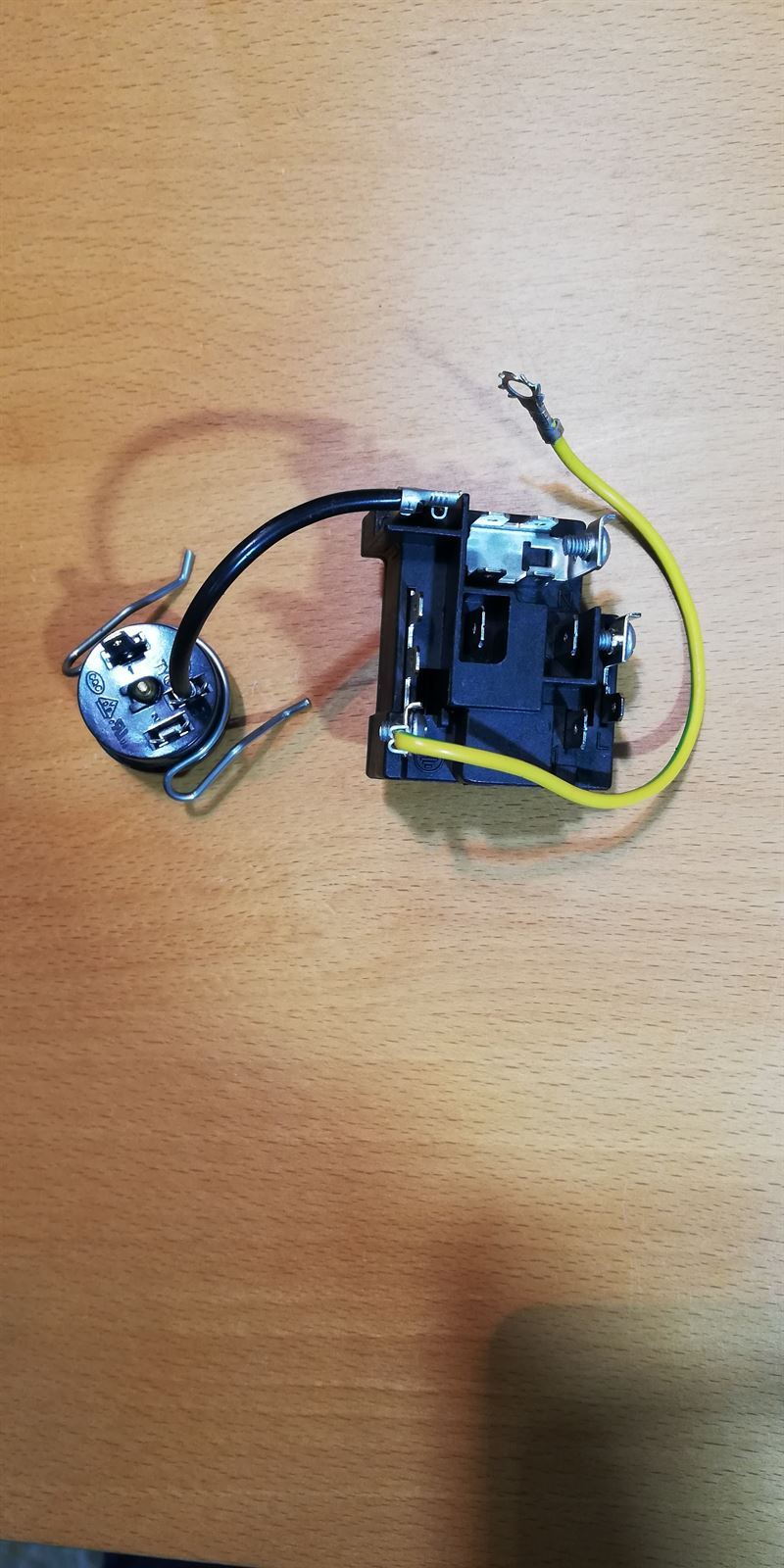 RELE ARRANQUE COMPRESOR LC100CY, ARRANCADOR COMPRESOR 1/4 CV, R600, LC100CY1/4MF/B60-105/TYQZ-303/DONP, 32030940 - Imagen 2