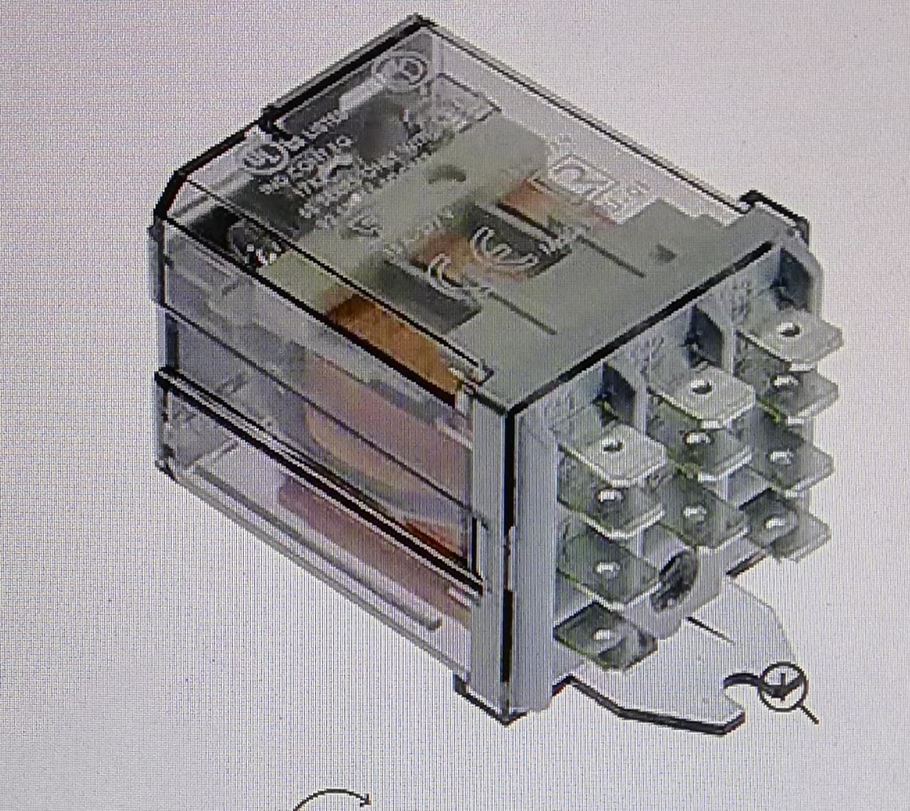 RELE TRIFASICO, FINDER 62.83, BOBINA 220V, 16A, A380808 - Imagen 1