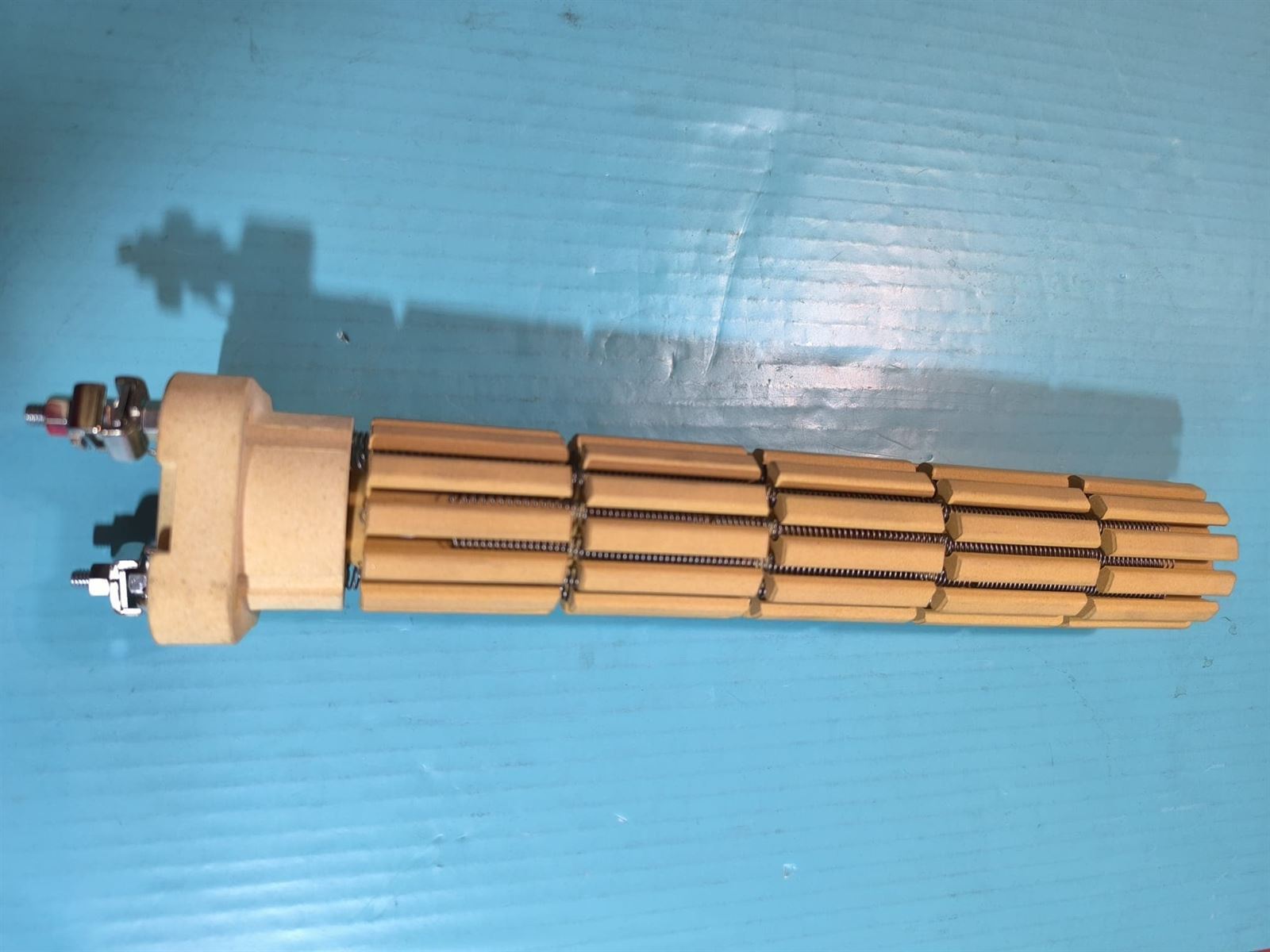 RESISTENCIA CERAMICA TERMO, 1500W, 220V, LARGO 310MM, DIAMETRO 46MM, A30226 - Imagen 1