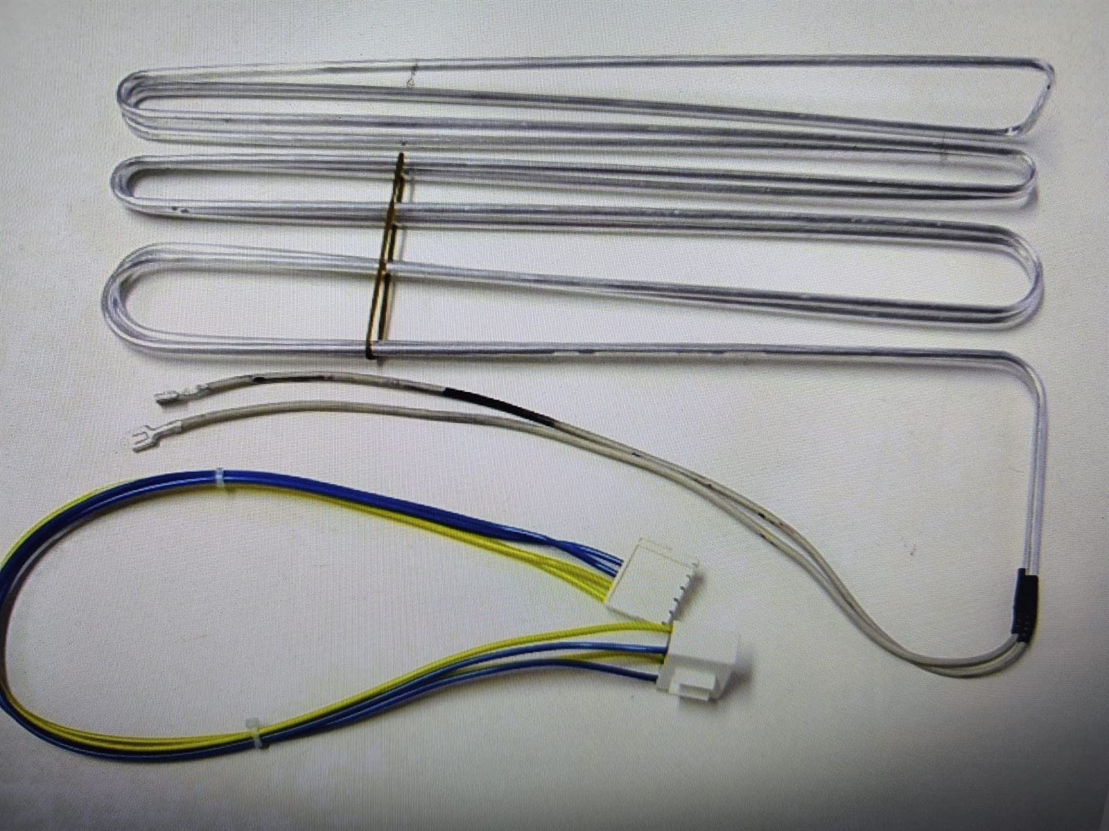 RESISTENCIA DESESCARCHE FRIGORIFICO WHIRLPOOL, INDESIT, Kit resistencia con termofusIble.125W/72°C, Verificar el conector con el original(Adaptador obsoleto) 48200003082 - Imagen 1