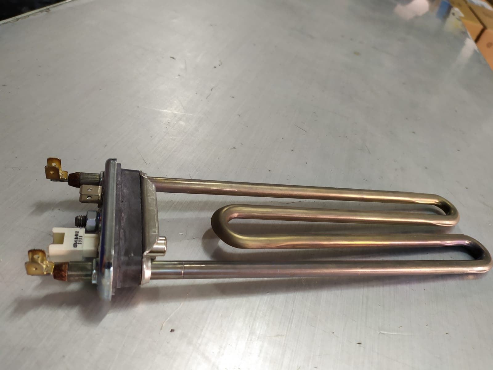 RESISTENCIA LAVADORA,  AEG, ZANUSSI, ELECTROLUX, CORBERO  1950W 3792301008 - Imagen 2