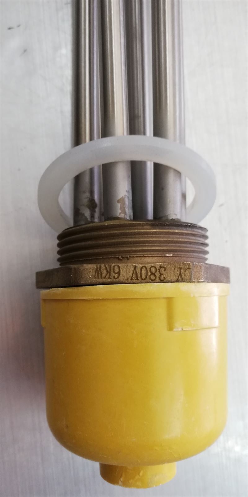 RESISTENCIA SUMERGIDA TRIFASICA, ACERO INOX, 220/380 V, 6000W, LARGO 420 /335 MM, ROSCA 2 PULGADAS, A8891464 - Imagen 2