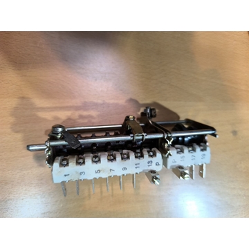SELECTOR INTERRUPTOR AEG, ROTATIVO, 9 POSICIONES, 8996454064601 - Imagen 2