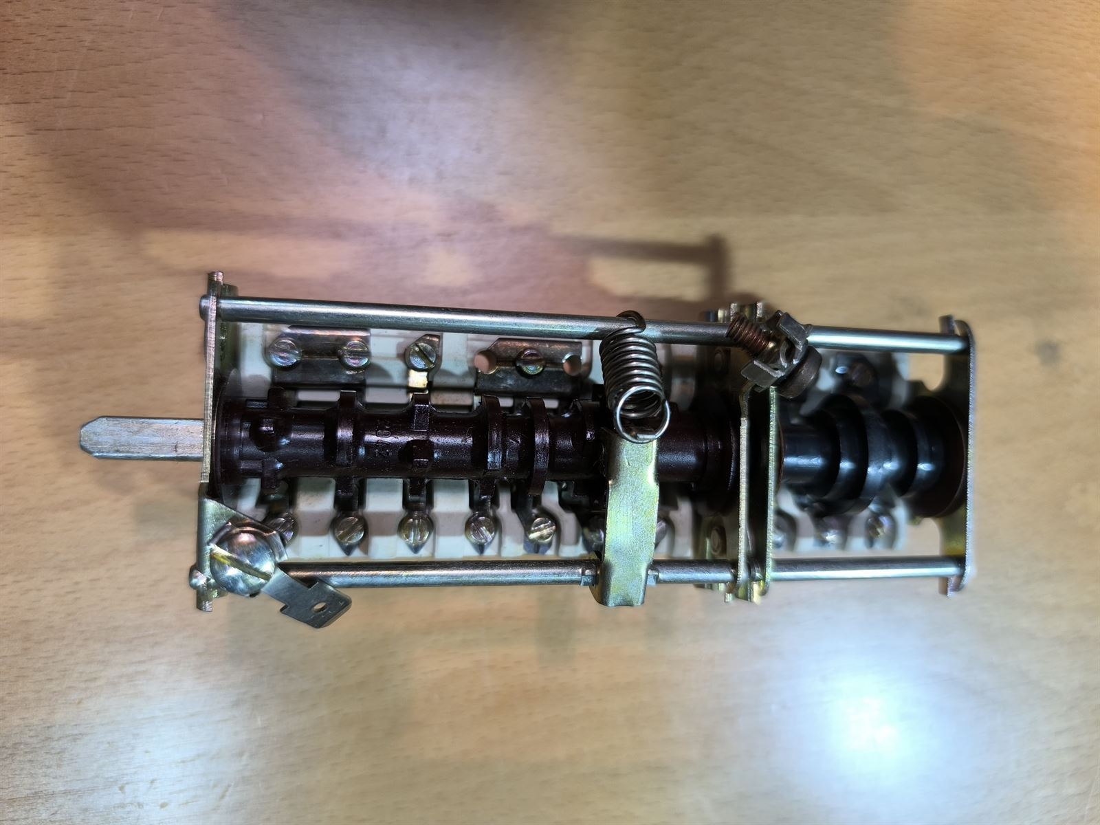 SELECTOR INTERRUPTOR AEG, ROTATIVO, 9 POSICIONES, 8996454064601 - Imagen 3