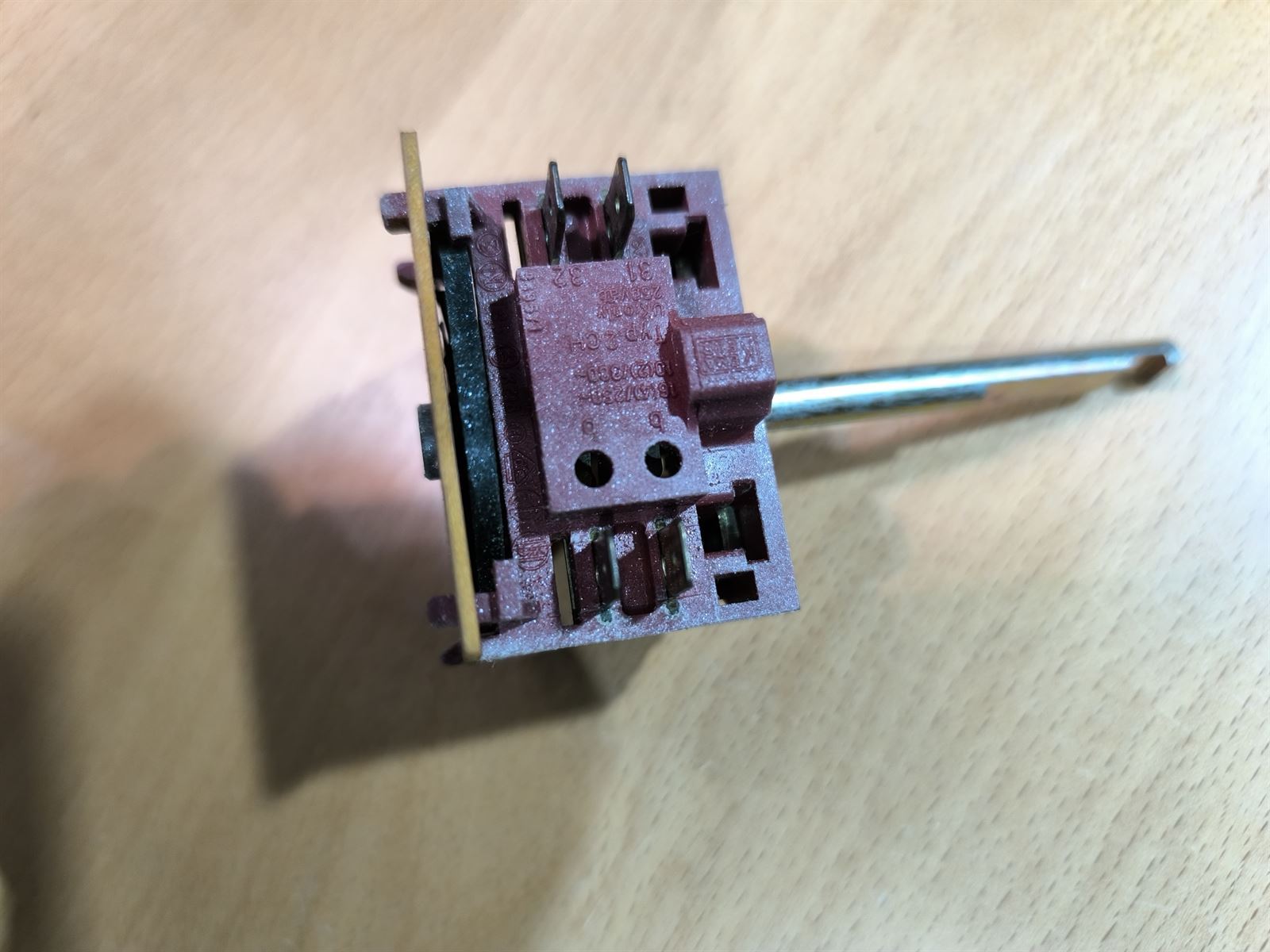 SELECTOR INTERRUPTOR SECADORA AEG, ROTATIVO, 14 POSICIONES, 8996470692808 - Imagen 1