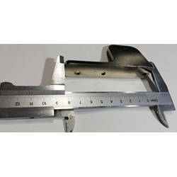 SOPORTE BISAGRA INFERIOR DERECHO, PIVOT DB.810 ZAMAK 5 NIQUELADO, 100/48/44/17/6MM, AGUJEROS SUJECCION 80/50/27MM, AGUJERO CUADRADO 6/6MM, A.VF1016 - Imagen 2