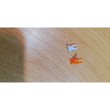 TAQUETS PROGRAMADOR FABRICADOR CUBITOS ITV, 24 blancos, 4 naranja, 106127 - Imagen 1