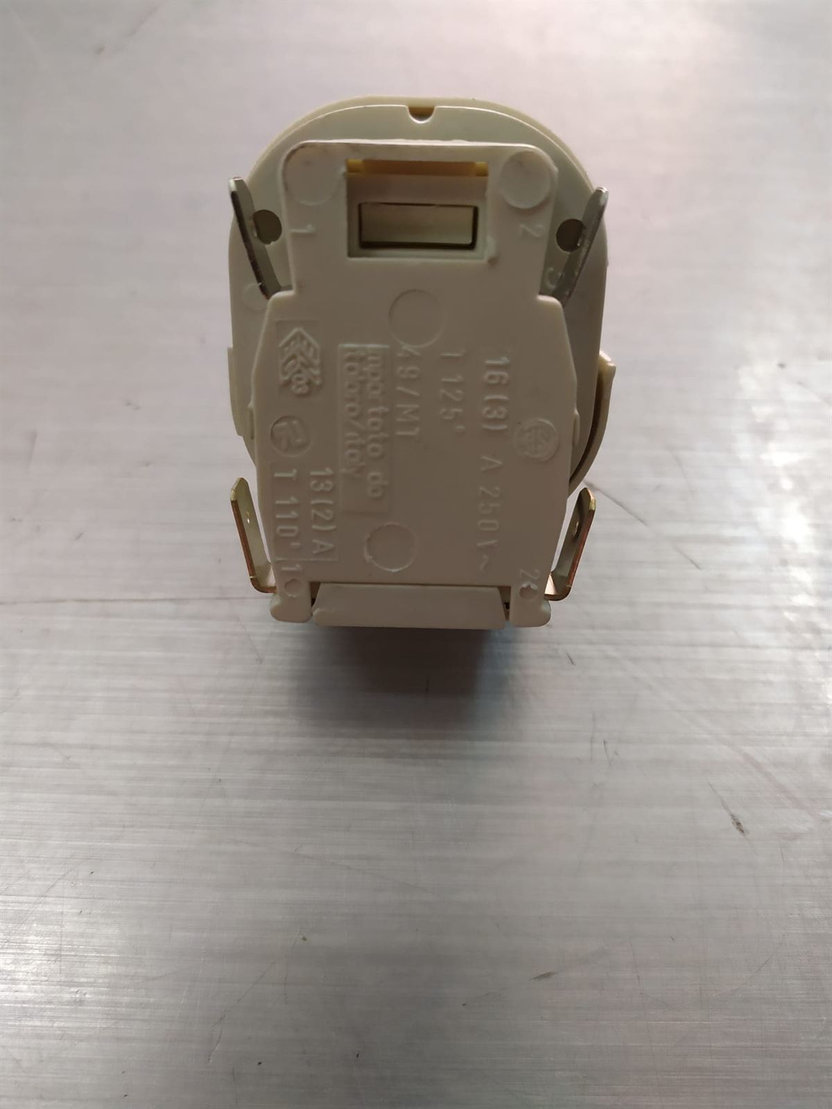 TEMPORIZADOR 15 MINUTOS TOSTADORA, PELADORA, HORNO, DOBLE CONTACTO, 16 AMPERIOS, 220V,   010251 - Imagen 2