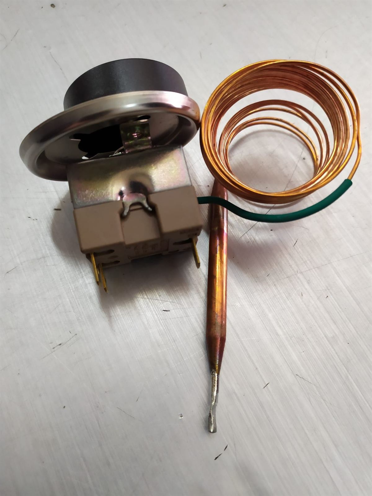 TERMOSTATO 90ºC, REGULABLE, CAPILAR 3000 MM, 3 CONTACTOS, 16 A, 220V,  09310650 - Imagen 3