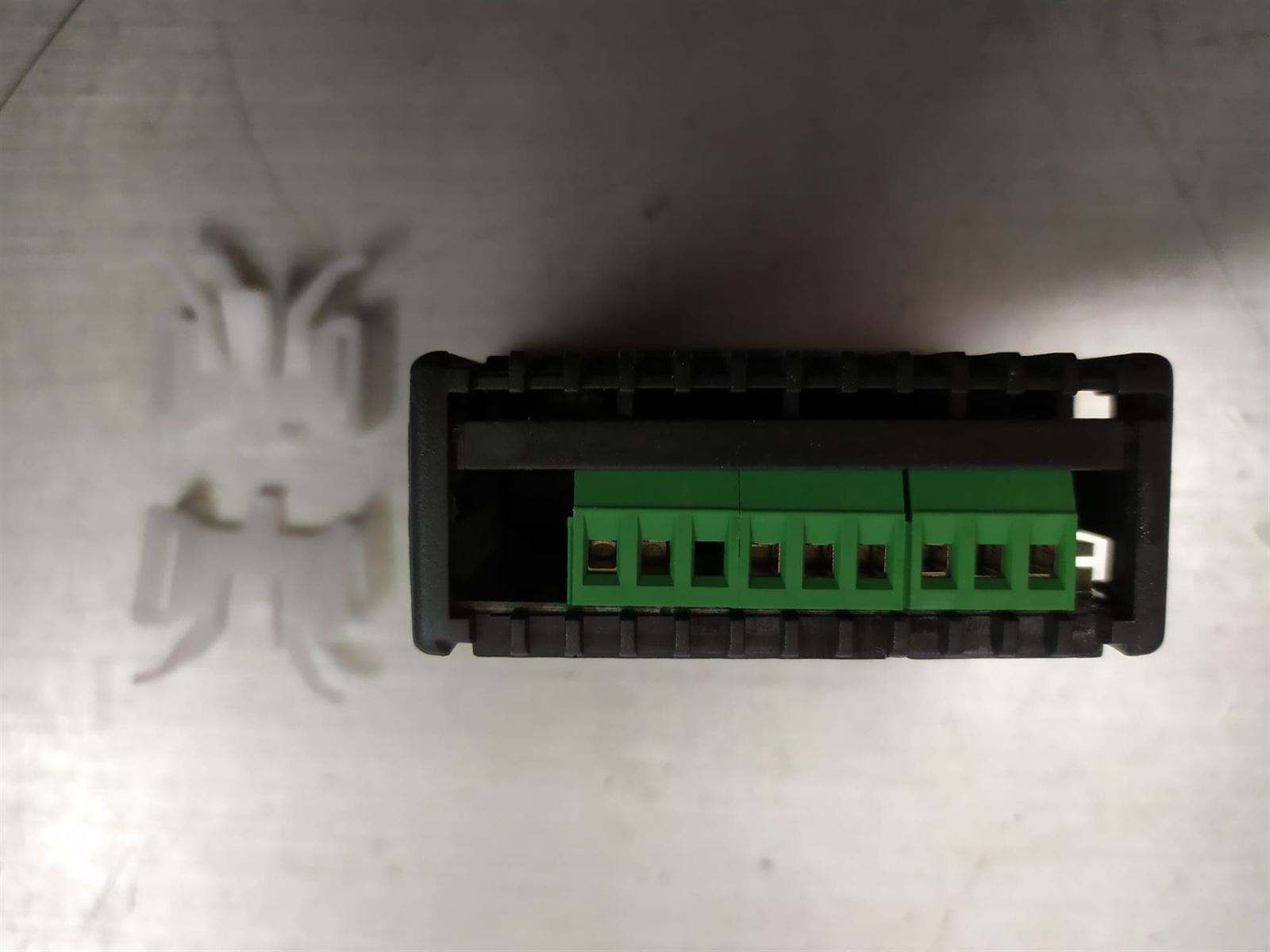 TERMOSTATO DIGITAL FRIGORIFICO TECNOLOGIC tipo E31,  SIN SONDA NTC 379161, medida de montaje 71x29mm, 230V  AC, 1 RELE, -50+110 ºC,  378666 - Imagen 4