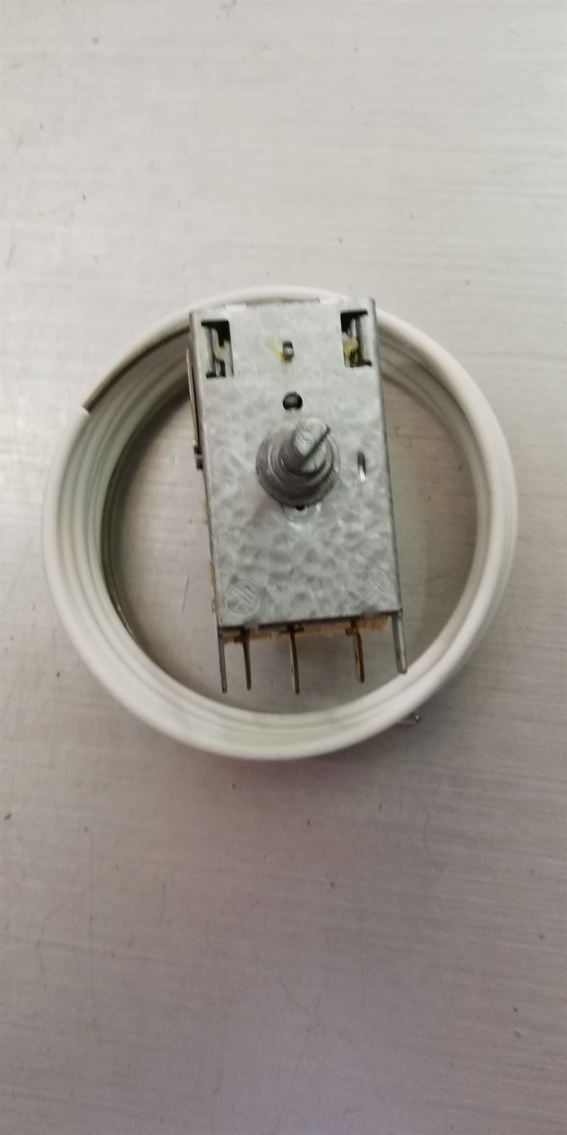 TERMOSTATO FRIGORIFICO ZANUSSI, ZONA REFRIGERADOR, RECAMBIO ALTERNATIVO,  VALIDO PARA OTRAS MARCAS, K59L1941, K59L1041, CON PARO, CAPILAR 1900 MM, -26+5  ºC, 2262143080 - Imagen 1
