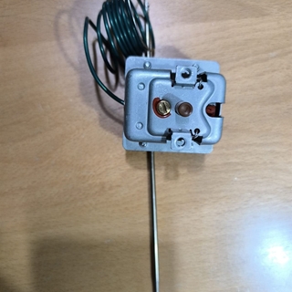 TERMOSTATO HORNO TRIFASICO, SEGURIDAD 350ºC,  20 AMPERES, SONDA 188X3 MM, CAPILAR 900 MM,  A375228 - Imagen 1