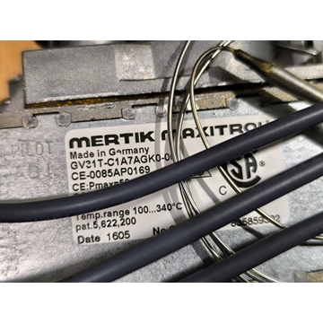 Termostato MERTIK tipo GV31T-C1A7AGK0-003, 100-340°C, entrada gas abajo 3/8", VALVULA GAS TERMOSTATICA, GV31T-C1A7AGK0 - Imagen 1