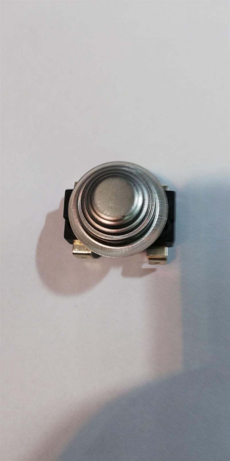 TERMOSTATO SEGURIDAD TERMO, 77 ºC, BIFASICO, 16 AMPERES, DE CONTACTO, REARME MANUAL, A39CU0003 - Imagen 1