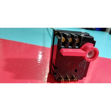 TERMOSTATO TERMO ARISTON TRIFASICO, REGULABLE,15A, 230V, VARILLA 445/6 MM, 90 ºC, 352140002 - Imagen 1