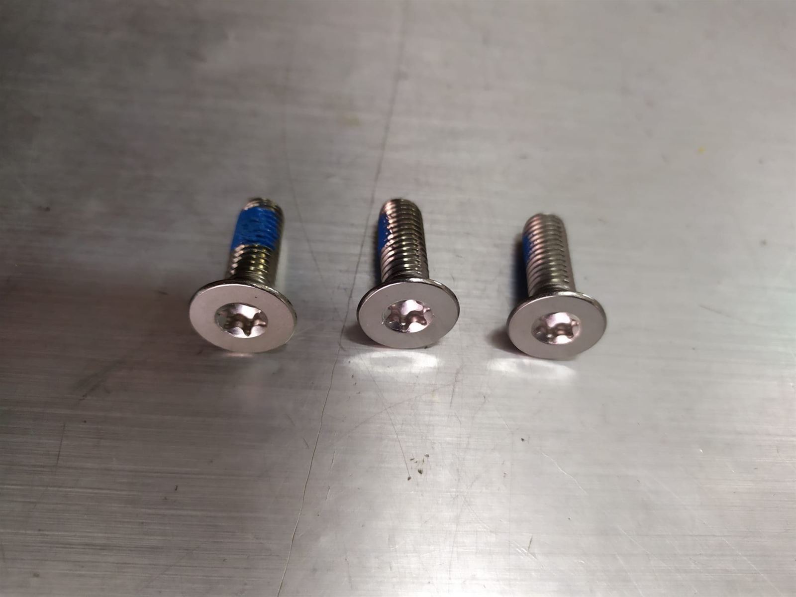 TORNILLO EJE LAVADORA, M8, INOX, LARGO 19/25MM, EJE TAMBOR LAVADORA, CABEZA CONICA (3 UNIDADES) 3522008113 - Imagen 1