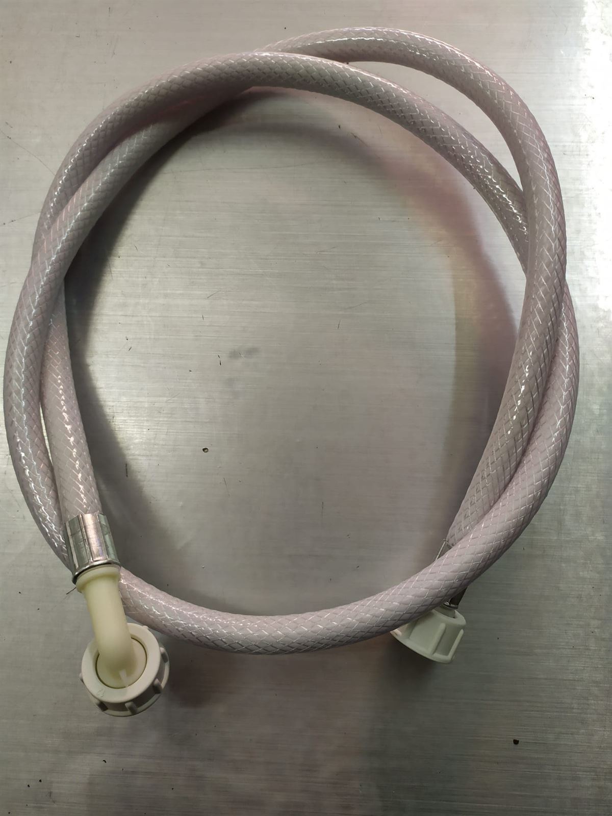 TUBO ENTRADA AGUA, TUERCA PLASTICA CON JUNTA GOMA, ROSCA 3/4,  1500MM, CON JUNTAS, 10 BAR, C00494694 - Imagen 1