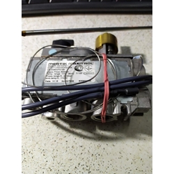 VALVULA FREIDORA TERMOSTATICA, GAS, MERTICK 110 / 190ºC, GV31T-C5AXE2K0 110-190°C, conexión termopar M9x1, conexión de piloto M10x1,   106700,  0C5248 - Imagen 2