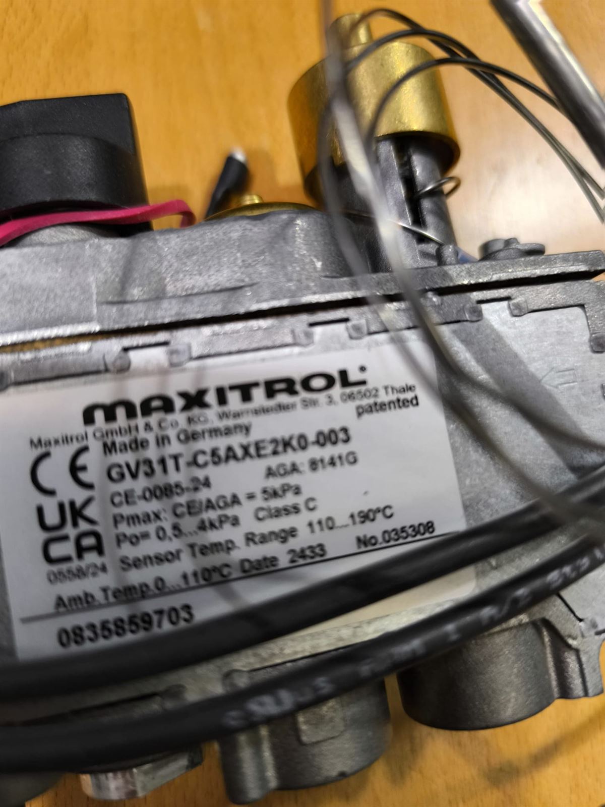 VALVULA FREIDORA TERMOSTATICA, GAS, TEMPERATURA 110- 190 ºC,  ENTRADA/SALIDA 3/8, MERTIK, TERMOPAR M9, PILOTO M10,   GV30TC5AJ - Imagen 2