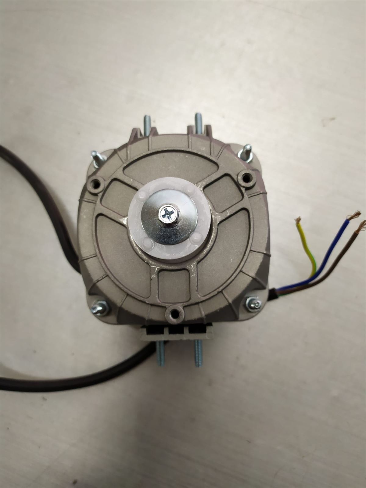 VENTILADOR CONDENSADOR,  5W,  220V,   VE5 - Imagen 2