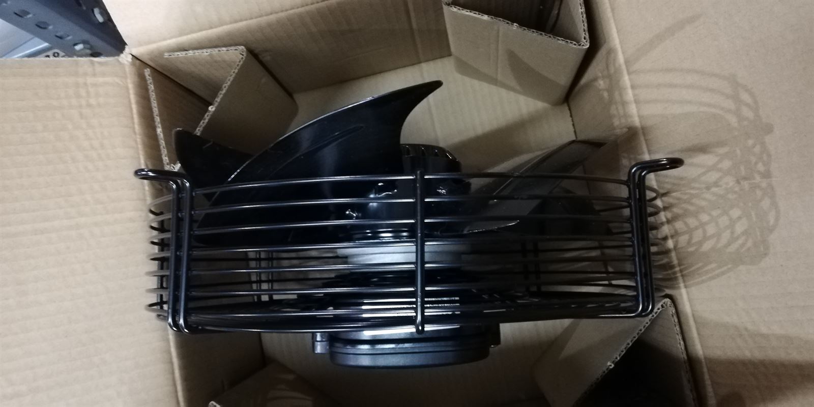 VENTILADOR FRIGORIFICO, CAMARA FRIGORIFICA, AXIAL, PALA DIAMETRO 300MM, 230V, 90 W, 0,48A, 3 MICROFARADIOS, 1330/1600 RPM, P92/35-G, YWF4E-300S, 50/60 Hz, CL.F1/22, A601880 - Imagen 1